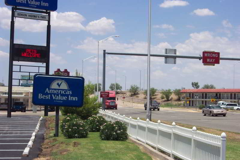 Americas Best Value Inn Tucson Exterior foto