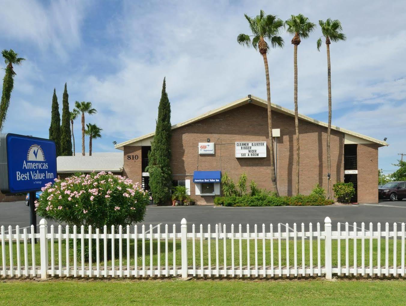 Americas Best Value Inn Tucson Exterior foto